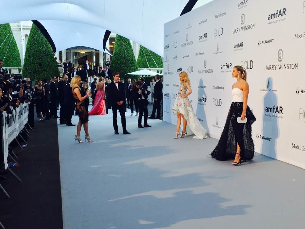 nina-agdal-cannes.jpg